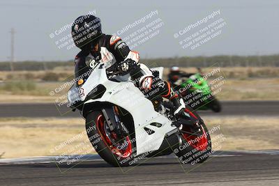 media/Sep-07-2024-Pacific Track Time (Sat) [[9bb89f5e83]]/C group/Phone Wall Papers 940am/